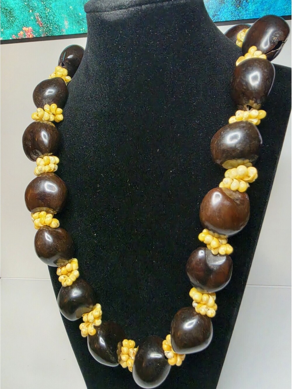 Hawaiian Brown Kukui Nut Lei Necklace with Yellow Mongo Shells 36"
